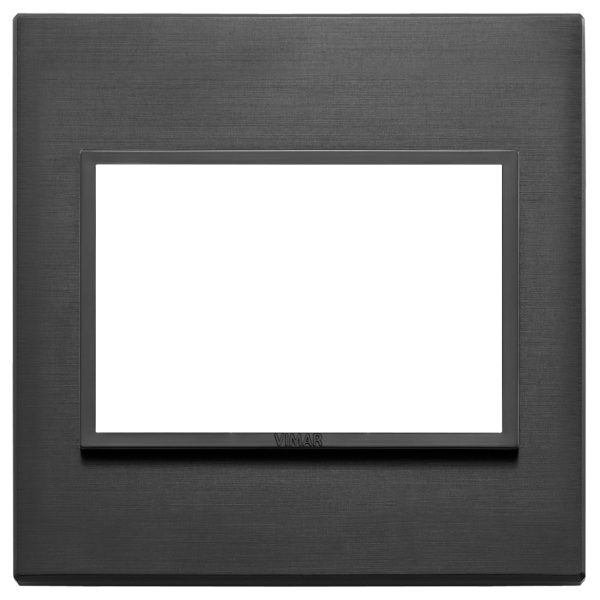 Eikon EVO: British Standard 3-Module Cover Plate Refined Aluminum, Total Black